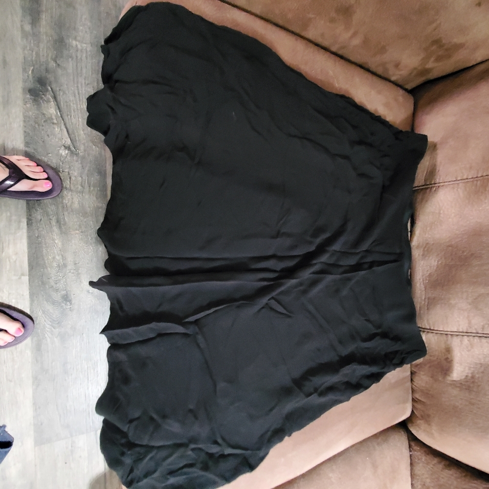 Black skirt